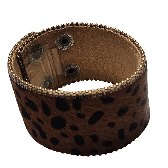 Retro Leopard Print Faux Fur Snap Bracelet Gold Beaded Trim Fashion Jewelry - Picture 1 of 5